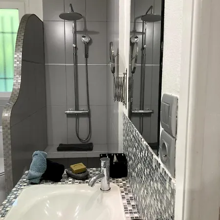 فندق مبيت وإفطار D'hotes Oz